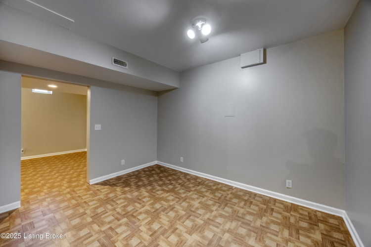 Listing Image 88