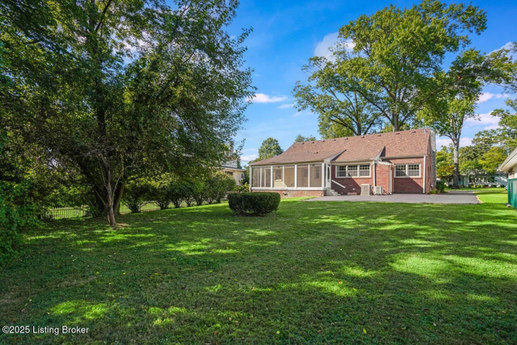 Listing Image 59
