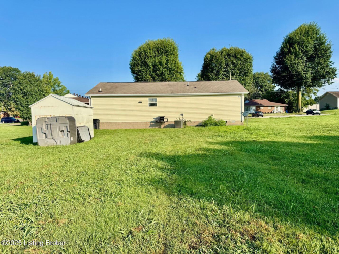 Listing Image 25