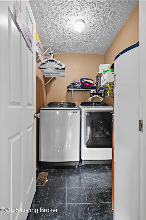 Listing Image 37
