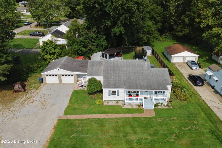 Listing Image 8