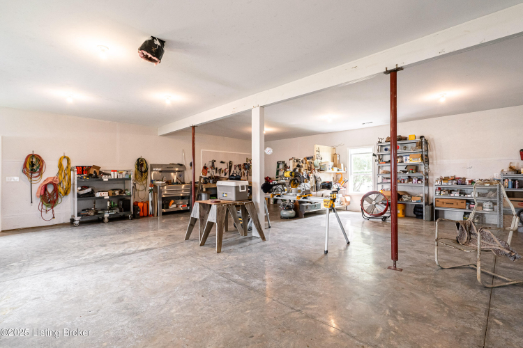 Listing Image 70