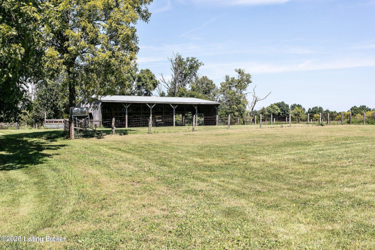 Listing Image 17
