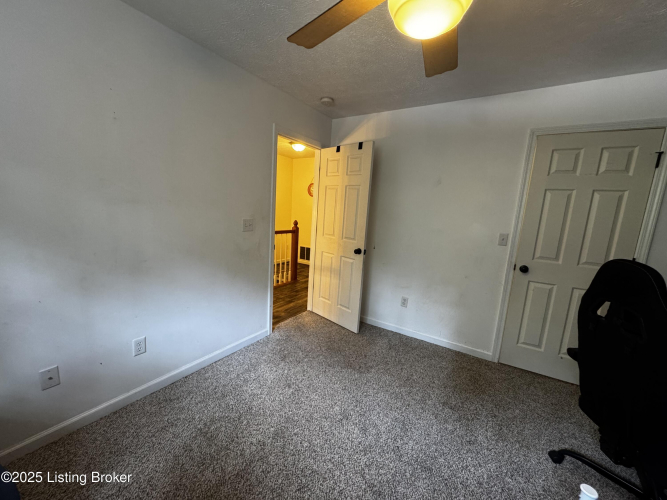 Listing Image 30