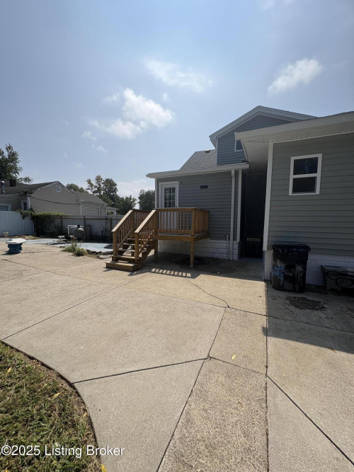 Listing Image 32