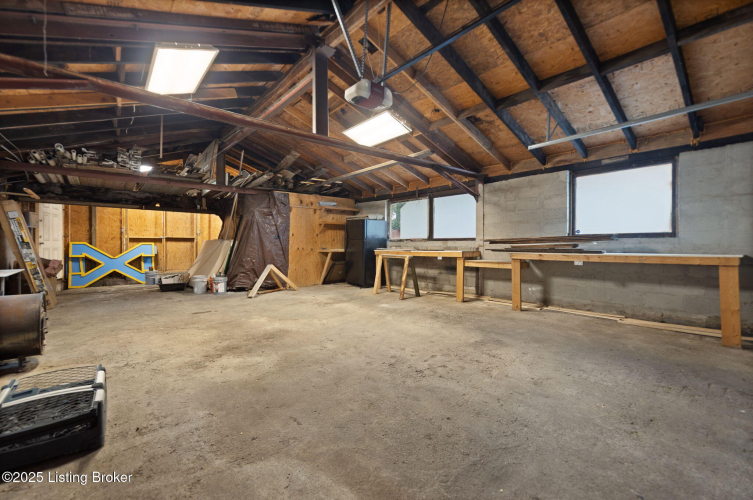 Listing Image 64