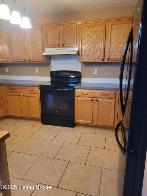 Listing Image 28