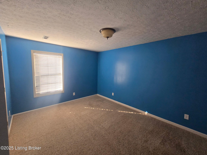 Listing Image 52