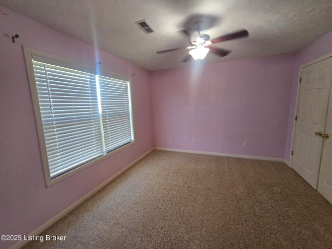 Listing Image 53