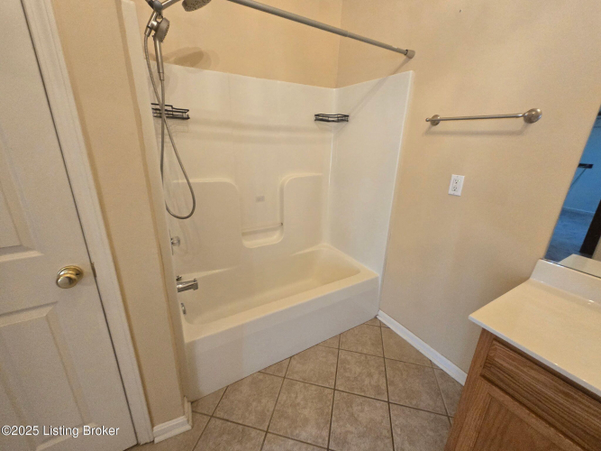 Listing Image 55