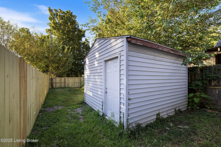 Listing Image 27