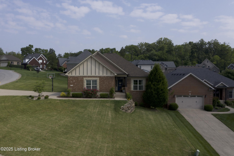 Listing Image 42