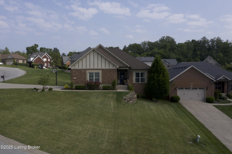 Listing Image 43