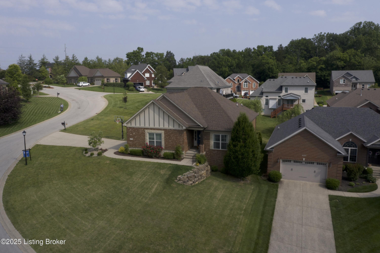 Listing Image 44