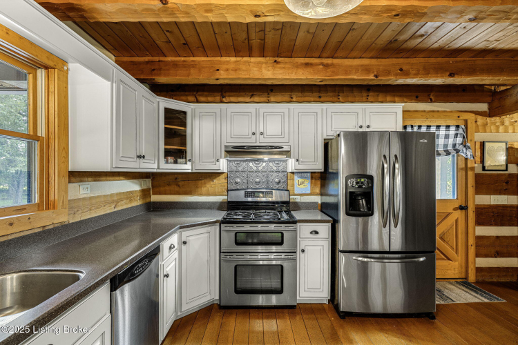 Listing Image 19