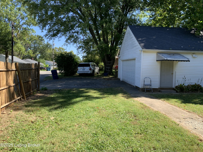 Listing Image 58