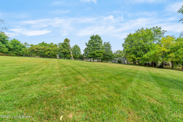 Listing Image 44