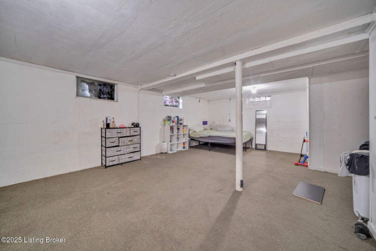 Listing Image 30