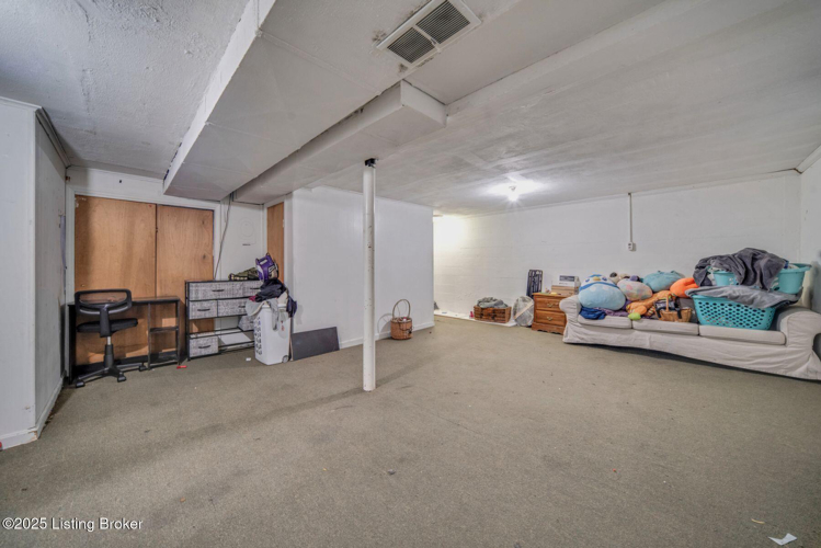 Listing Image 33