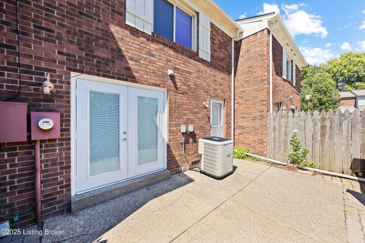 Listing Image 26