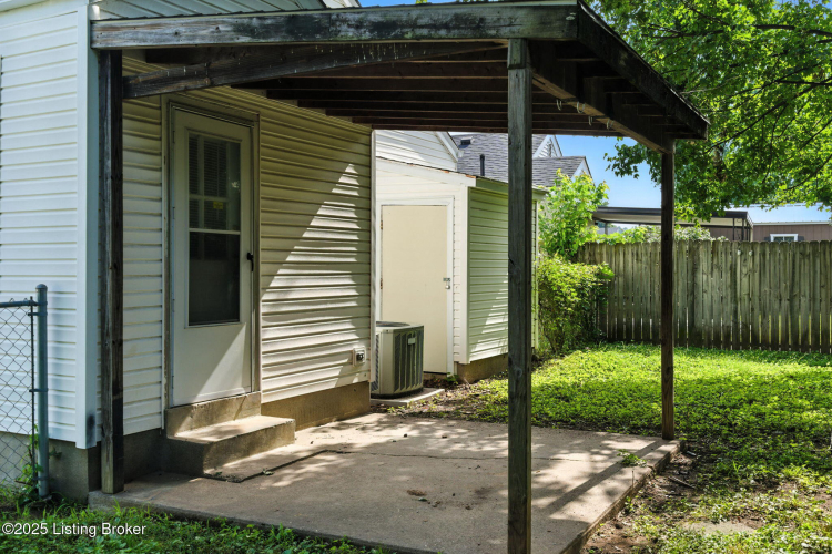 Listing Image 36