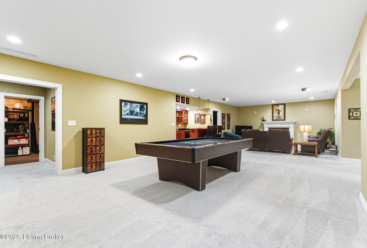 Listing Image 59