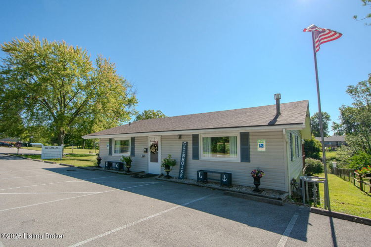 Listing Image 55