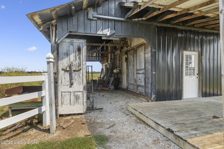 Listing Image 52
