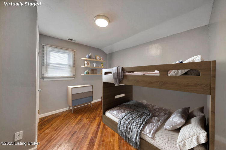 Listing Image 15
