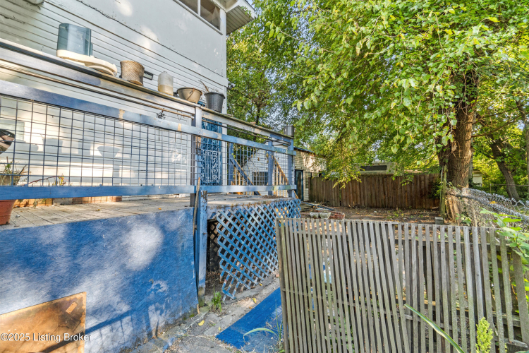Listing Image 49