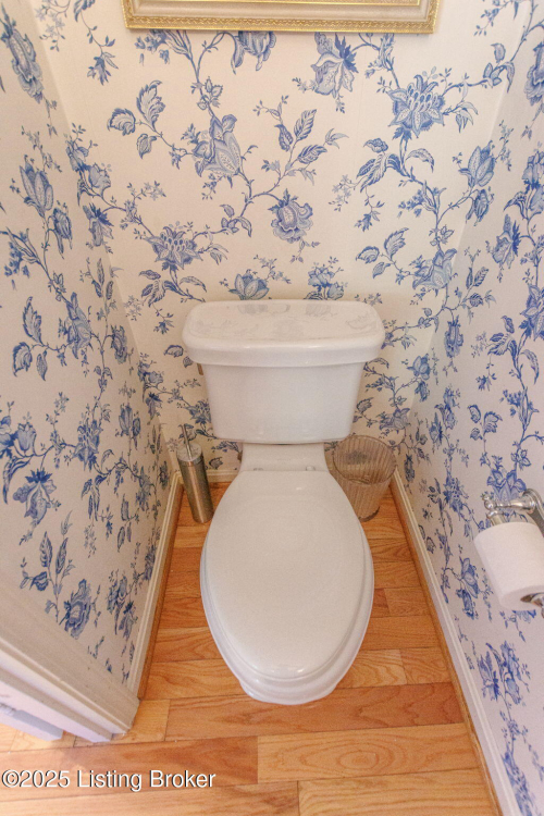 Listing Image 18