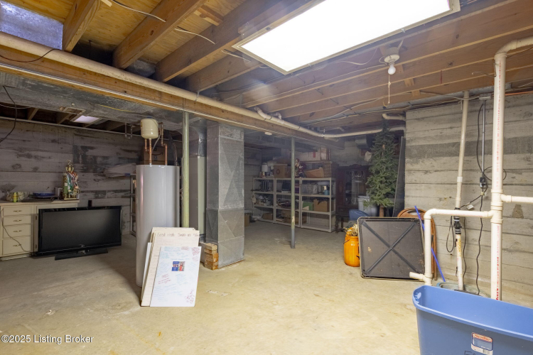 Listing Image 47