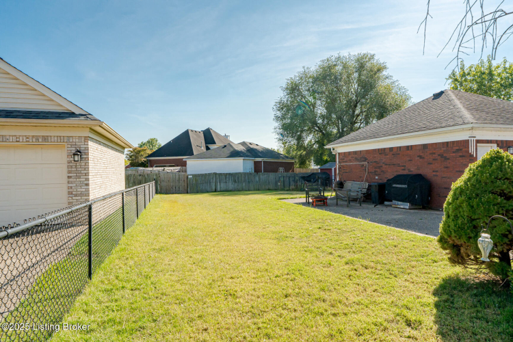 Listing Image 35