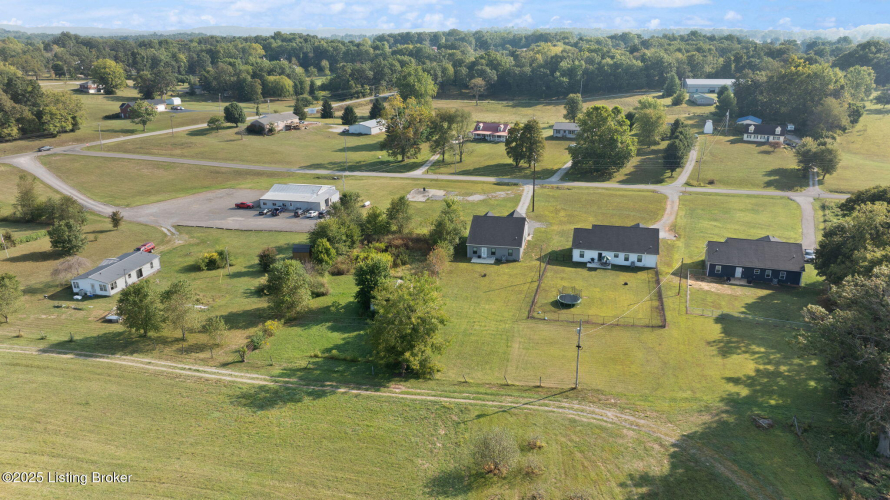 Listing Image 58