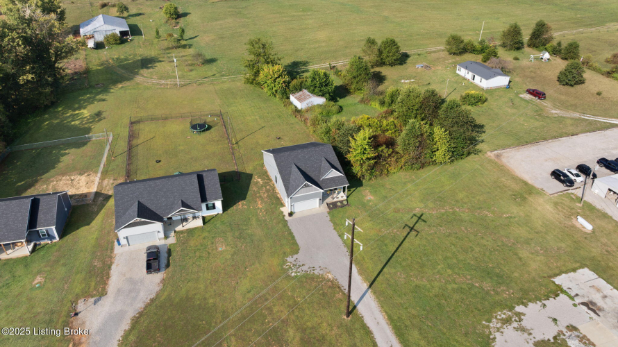 Listing Image 83