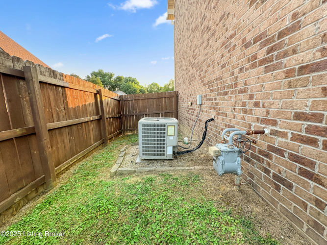 Listing Image 59