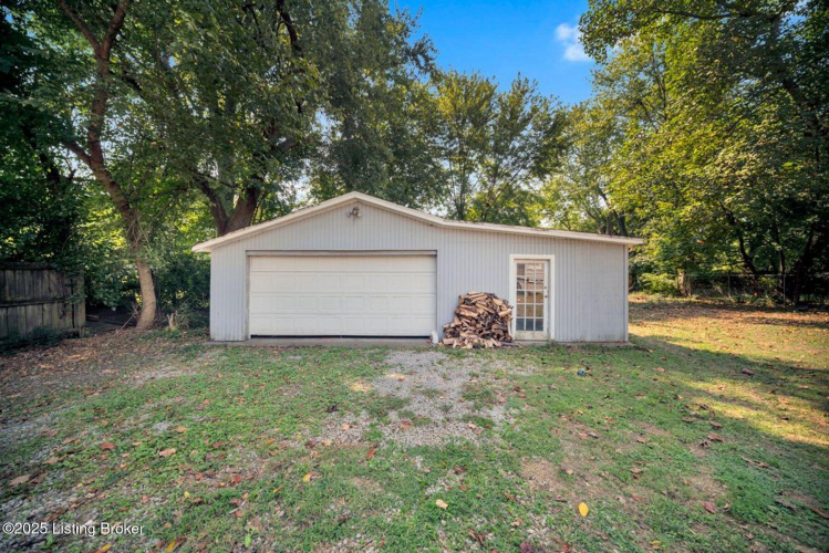 Listing Image 39