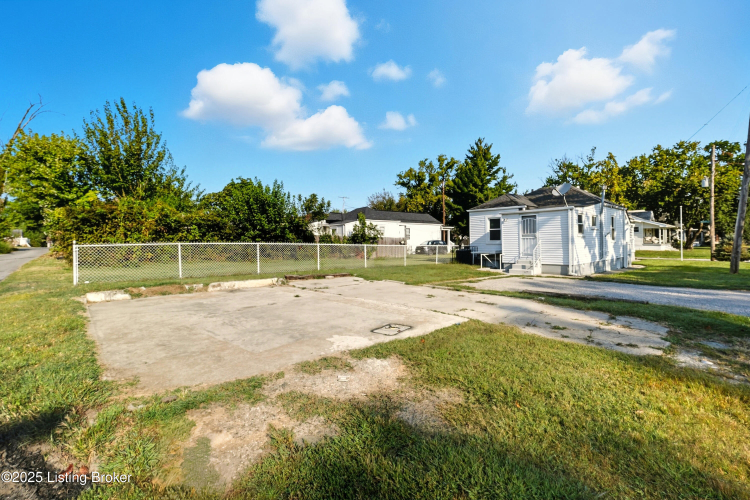Listing Image 25