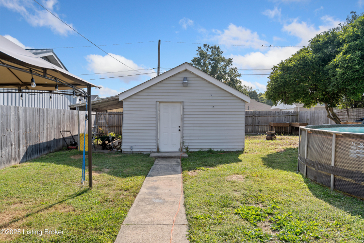 Listing Image 25