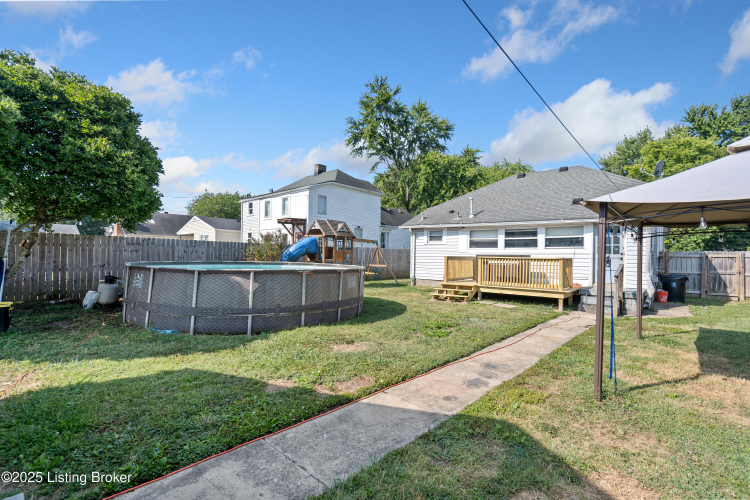 Listing Image 26