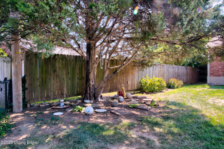 Listing Image 38