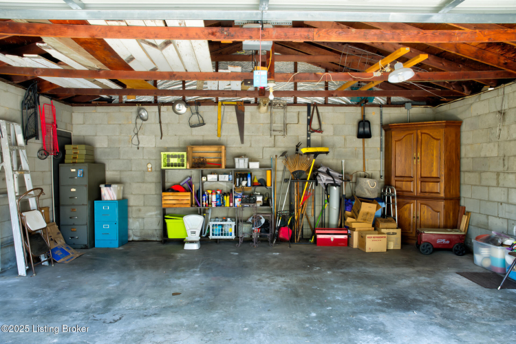 Listing Image 41