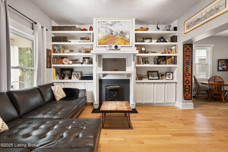 Listing Image 13