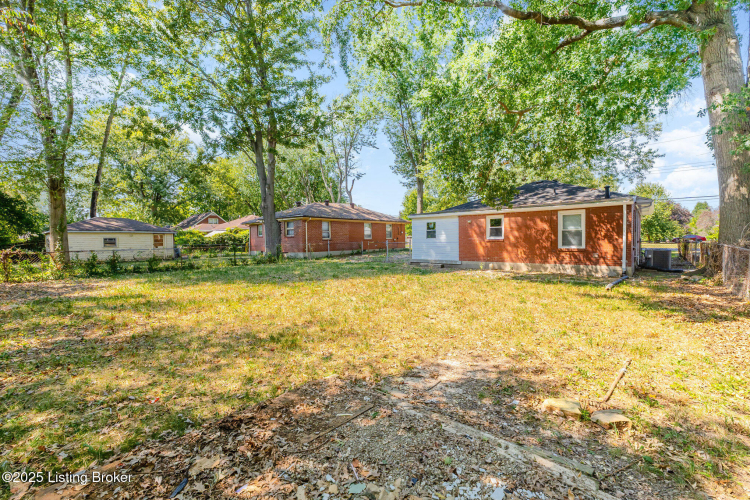 Listing Image 16