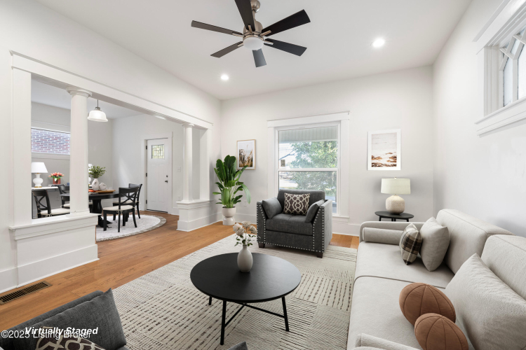 Listing Image 11