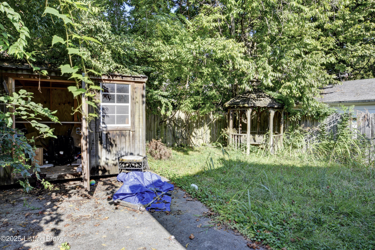 Listing Image 17