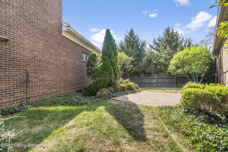 Listing Image 52