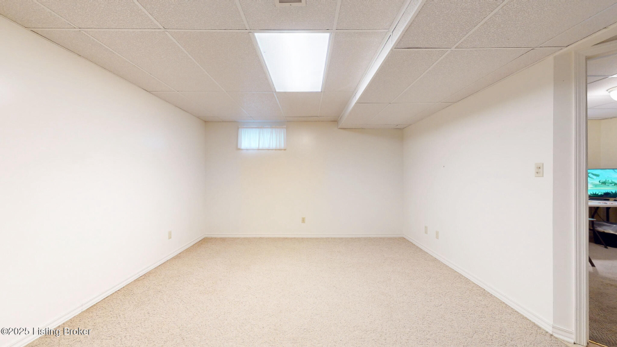 Listing Image 27
