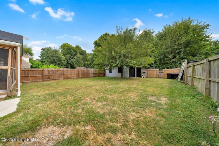 Listing Image 21