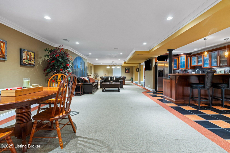 Listing Image 89